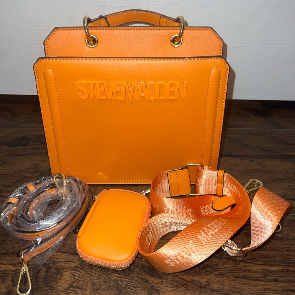 Steve Madden Bevelyn Bag